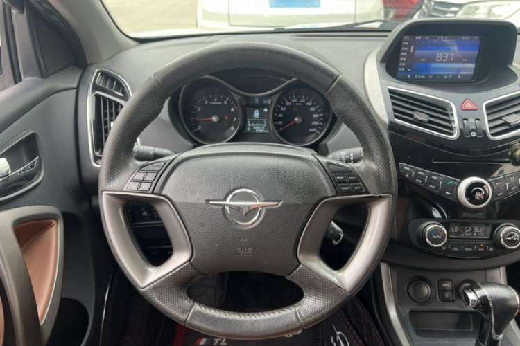 Used Haima S5 2016 1.5T CVT Enjoyment Edition Interior 8