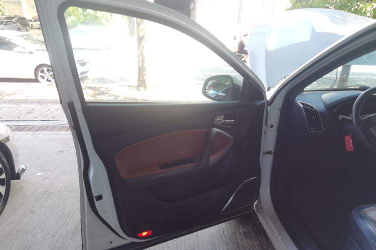 Used Haima S5 2016 1.5T CVT Enjoyment Edition Left Front Door Interior