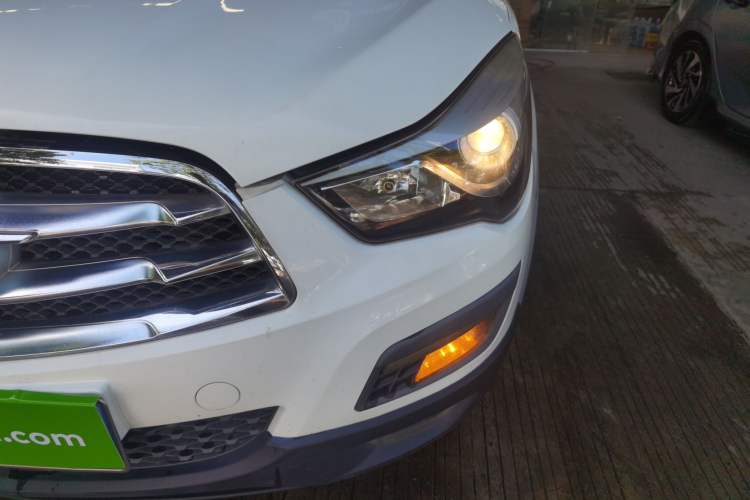 Used Haima S5 2016 1.5T CVT Enjoyment Edition Left Front Headlight