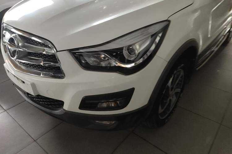 Used Haima S5 2016 1.6L Manual Luxury Tech Edition Left Front Headlight