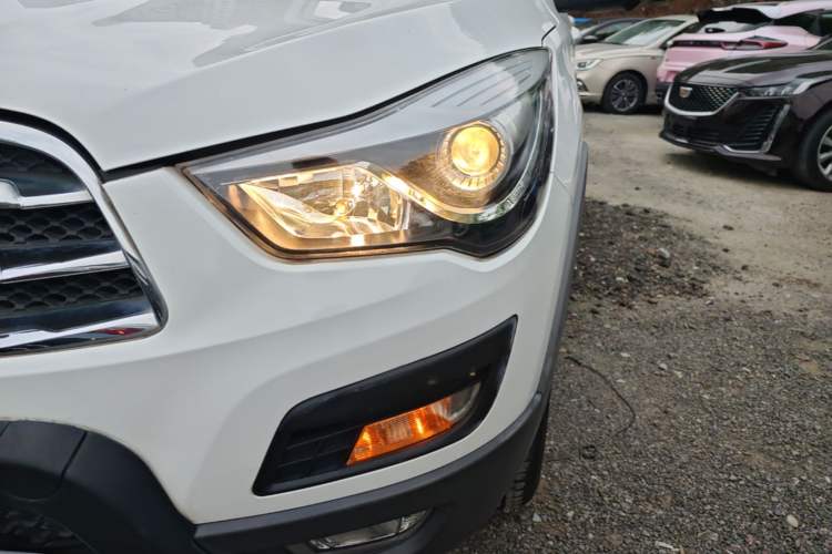 Used Haima S5 2016 1.5T CVT Enjoyment Edition Left Front Headlight