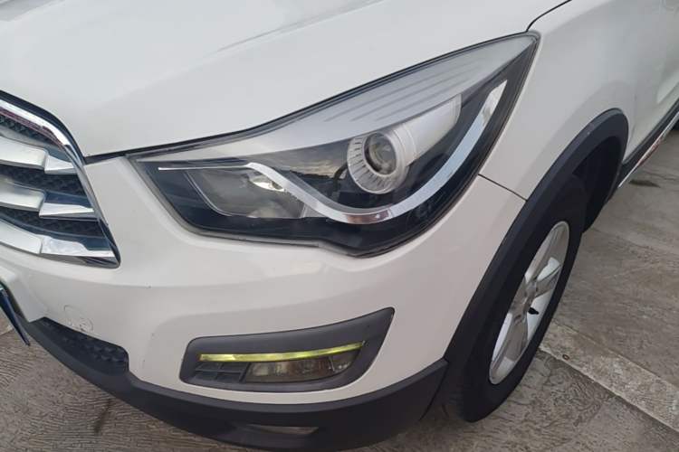 Used Haima S5 2016 1.5T CVT Enjoyment Edition Left Front Headlight