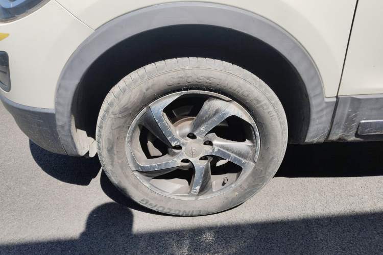 Used Haima S5 2016 1.6L Manual Luxury Tech Edition Left Front Wheel Hub
