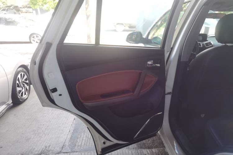 Used Haima S5 2016 1.5T CVT Enjoyment Edition Left Rear Door Interior
