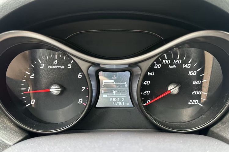 Used Haima S5 2016 1.6L Manual Luxury Tech Edition Odometer Close Up