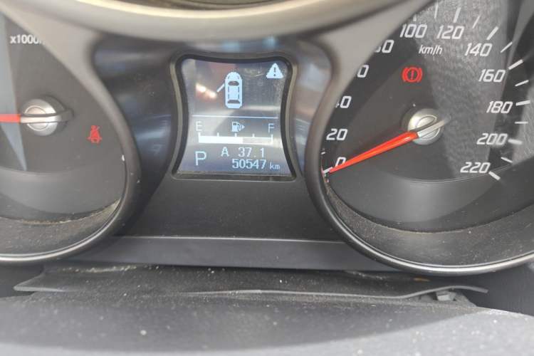 Used Haima S5 2016 1.5T CVT Enjoyment Edition Odometer Close Up