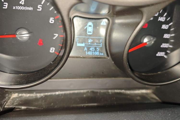 Used Haima S5 2016 1.6L Manual Luxury Tech Edition Odometer Close Up