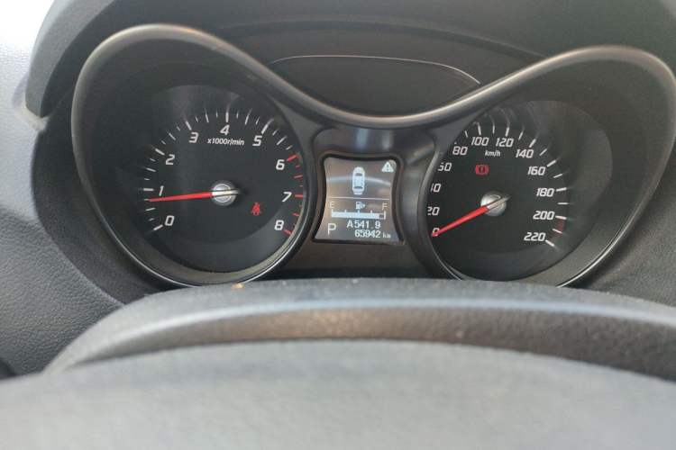 Used Haima S5 2016 1.5T CVT Enjoyment Edition Odometer Close Up