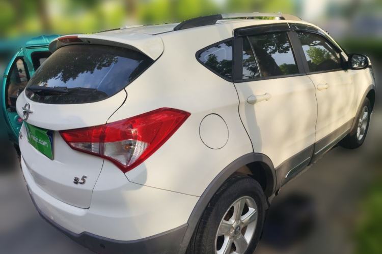 Used Haima S5 2016 1.5T CVT Enjoyment Edition Rear Right 45 Deg