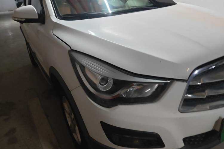 Used Haima S5 2016 1.5T CVT Enjoyment Edition Right Front Headlight