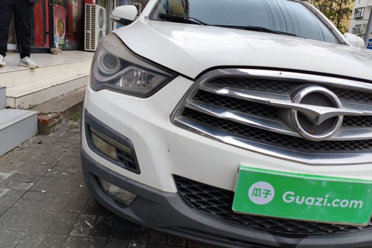 Used Haima S5 2016 1.6L Manual Luxury Tech Edition Right Front Headlight