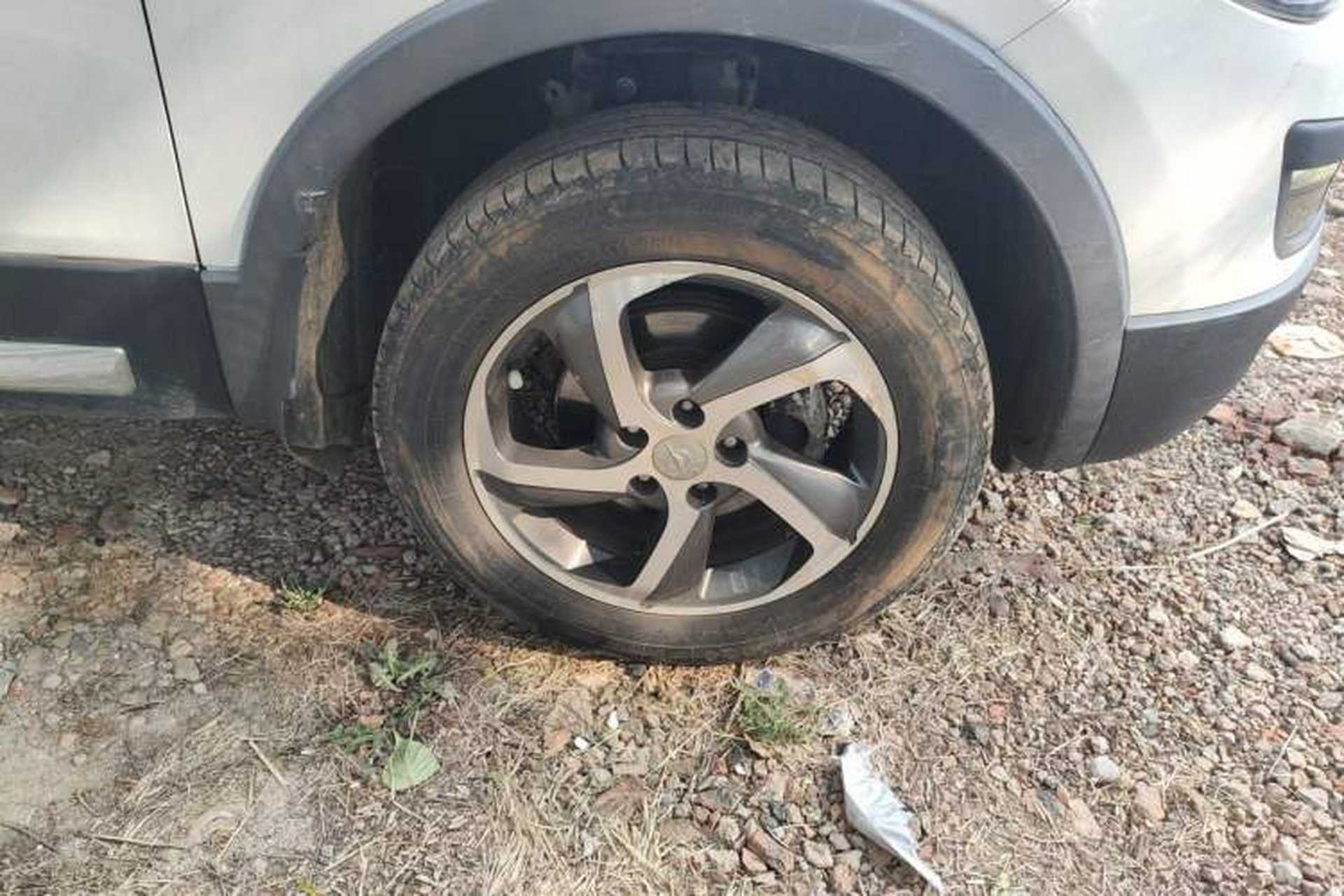 Used Haima S5 2016 1.6L Manual Luxury Tech Edition Right Front Wheel Hub