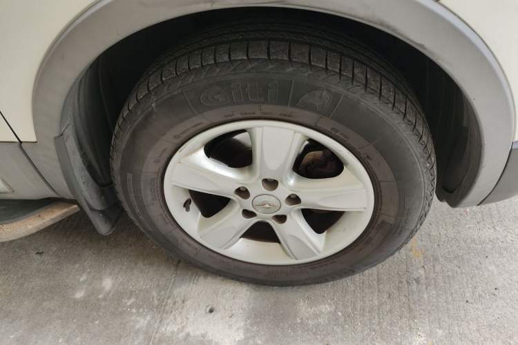 Used Haima S5 2016 1.5T CVT Enjoyment Edition Right Front Wheel Hub
