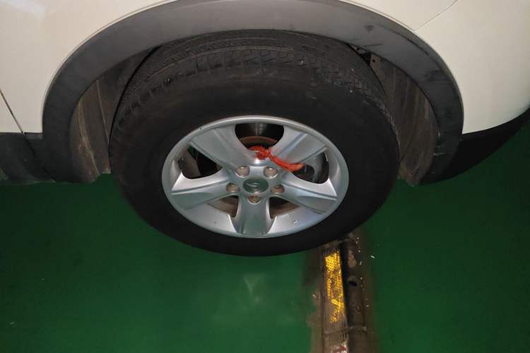 Used Haima S5 2016 1.5T CVT Enjoyment Edition Right Front Wheel Hub