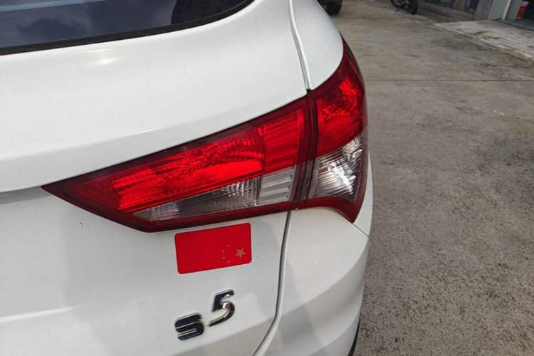 Used Haima S5 2016 1.5T CVT Enjoyment Edition Right Rear Taillight