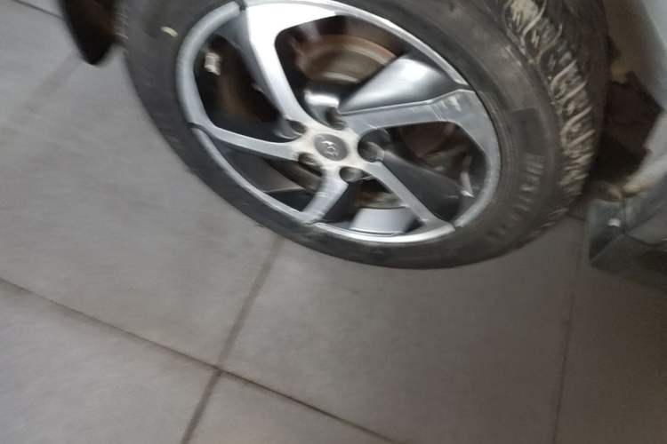 Used Haima S5 2016 1.6L Manual Luxury Tech Edition Right Rear Wheel Hub