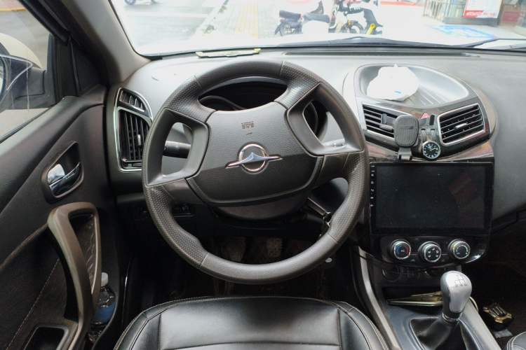 Used Haima S5 2016 1.6L Manual Luxury Tech Edition Steering Wheel