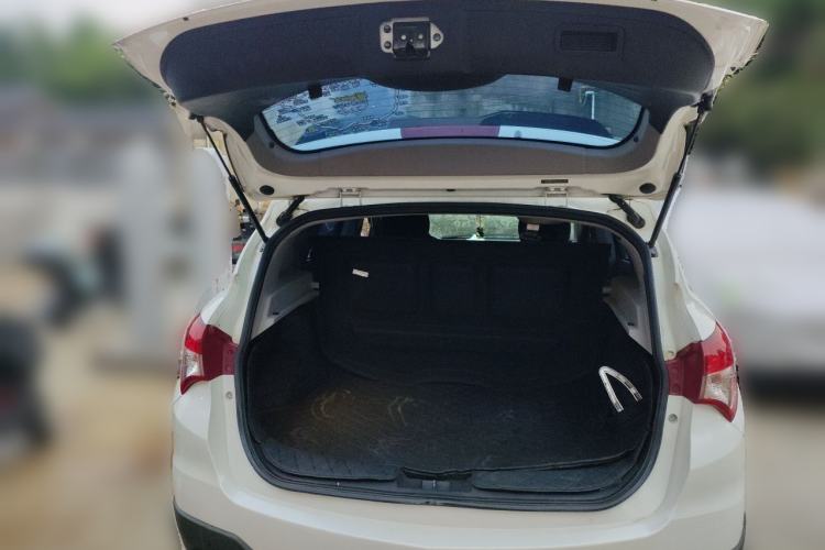 Used Haima S5 2016 1.6L Manual Luxury Tech Edition Trunk