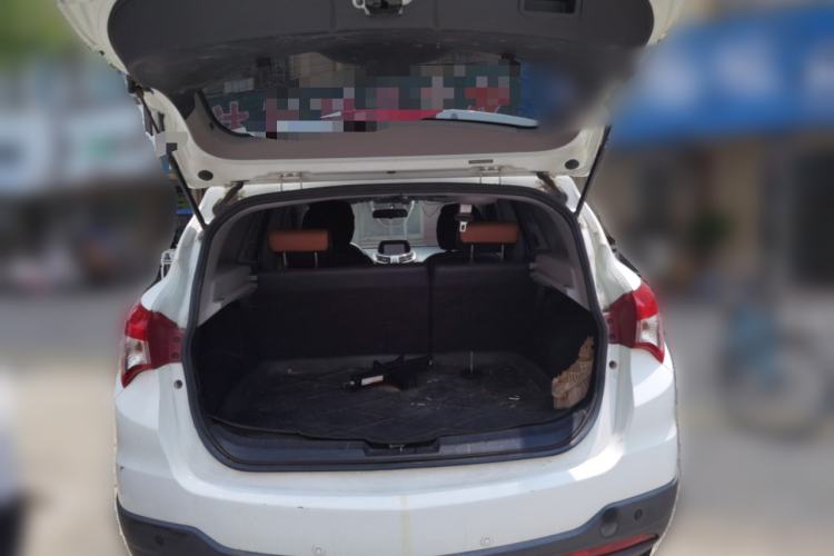 Used Haima S5 2016 1.5T CVT Enjoyment Edition Trunk