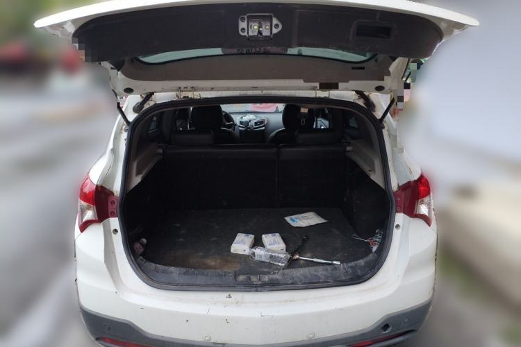 Used Haima S5 2016 1.6L Manual Luxury Tech Edition Trunk