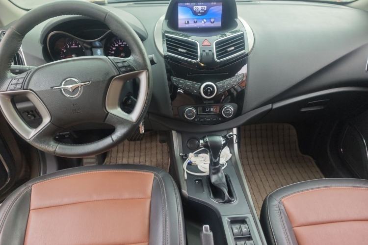 Used Haima S5 2016 1.5T CVT Enjoyment Edition Center Console