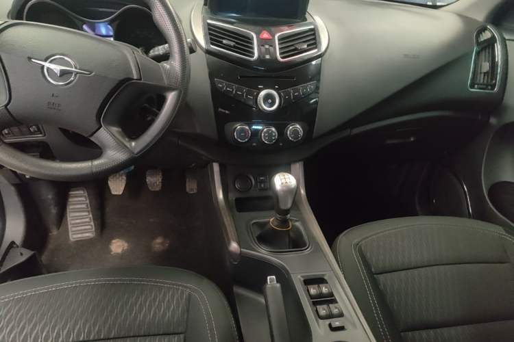 Used Haima S5 2017 High-Power Version 1.6L Manual Classic Type Audio And AC Panel