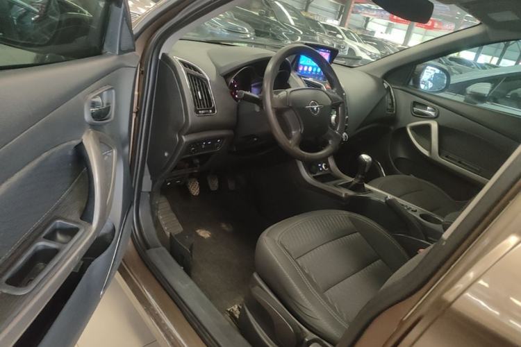 Used Haima S5 2017 High-Power Version 1.6L Manual Classic Type Driver Seat