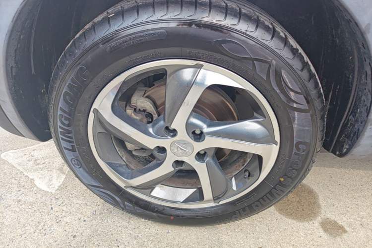Used Haima S5 2017 Strong-Performance Version 1.5T CVT Luxury Model Left Front Wheel Hub