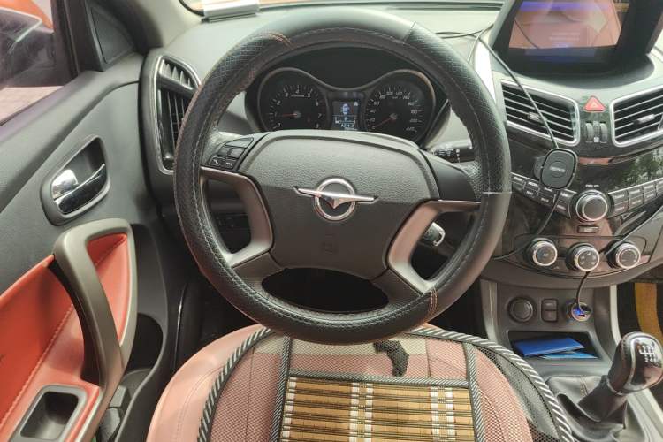 Used Haima S5 2017 Strong-Performance Version 1.5T Manual Luxury Model Steering Wheel