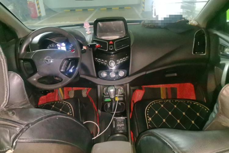 Used Haima S5 2017 Strong-Power Version 1.6L Manual Comfort Model Center Console