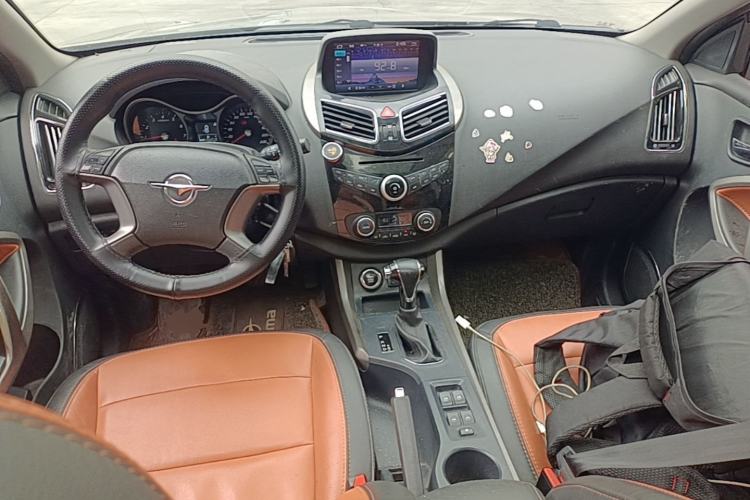 Used Haima S5 2017 Strong-Performance Version 1.5T CVT Prestige Model Center Console