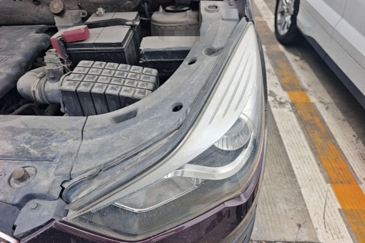 Used Haima S5 2017 High-Power Version 1.5T Manual Comfort Edition Engine Bay Left