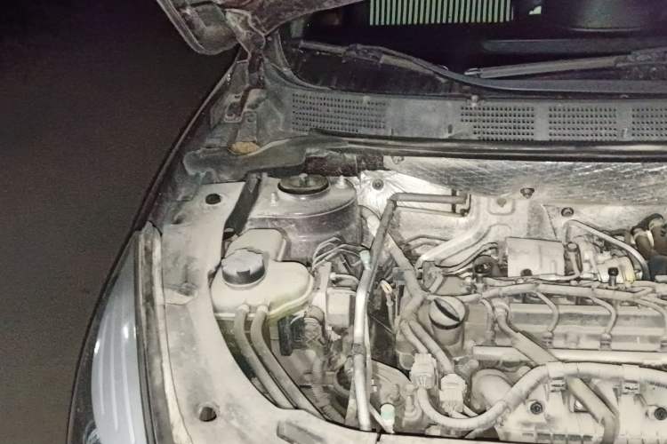 Used Haima S5 2017 Strong-Performance Version 1.5T CVT Luxury Model Engine Bay Right