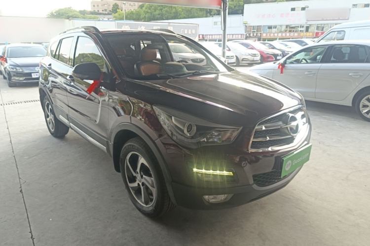 Used Haima S5 2017 Strong-Performance Version 1.5T CVT Prestige Model Front Right 45 Deg
