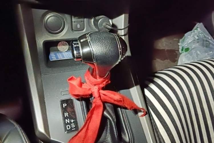 Used Haima S5 2017 Strong-Performance Version 1.5T CVT Luxury Model Gear Lever