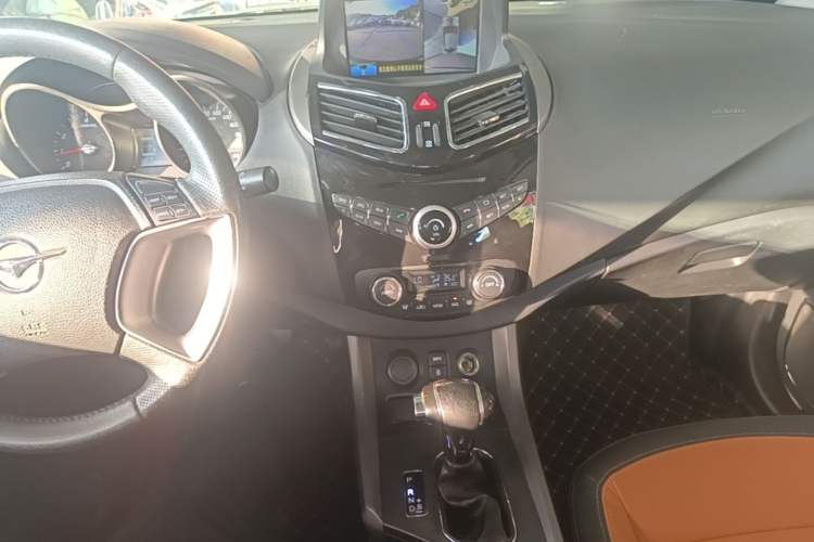 Used Haima S5 2017 Strong-Performance Version 1.5T CVT Prestige Model Gear Lever