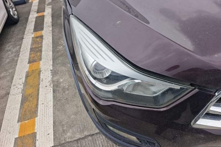 Used Haima S5 2017 High-Power Version 1.5T Manual Comfort Edition Right Front Headlight