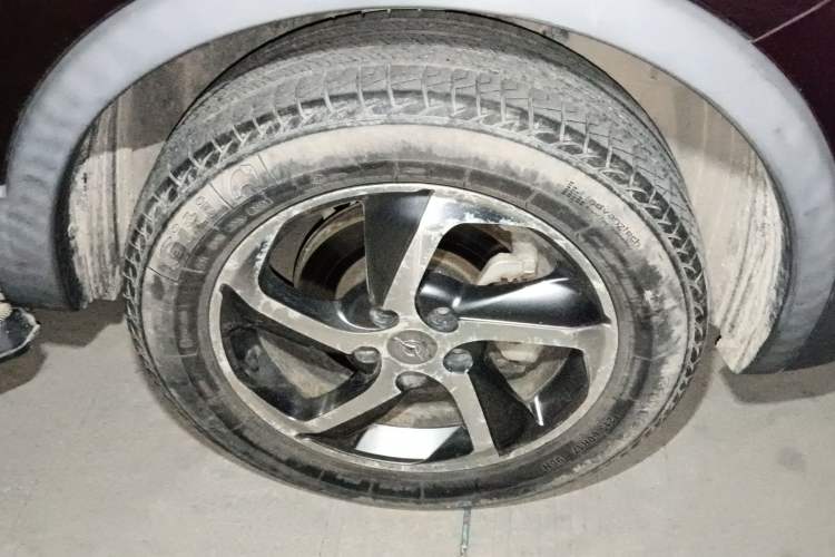 Used Haima S5 2017 Strong-Performance Version 1.5T CVT Luxury Model Right Front Wheel Hub