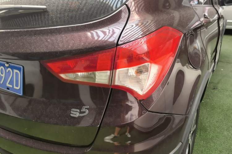 Used Haima S5 2017 Strong-Performance Version 1.5T CVT Luxury Model Right Rear Taillight