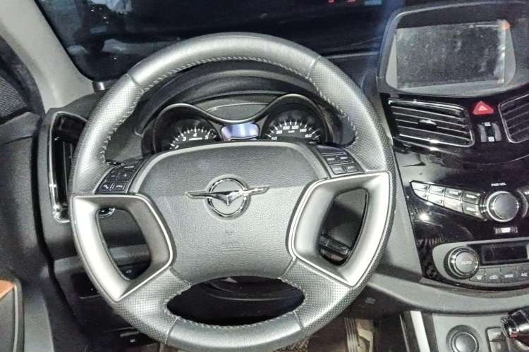 Used Haima S5 2017 Strong-Performance Version 1.5T CVT Luxury Model Steering Wheel
