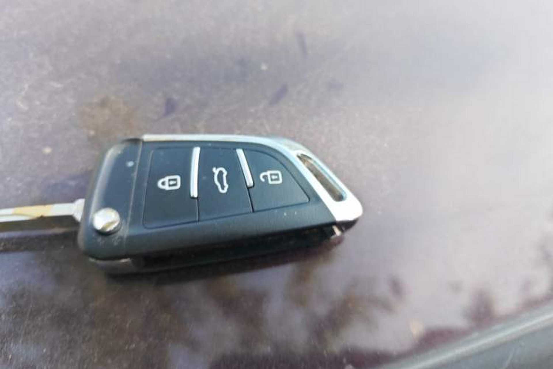 Used Haima S5 2017 Strong-Performance Version 1.5T CVT Luxury Model Vehicle Key