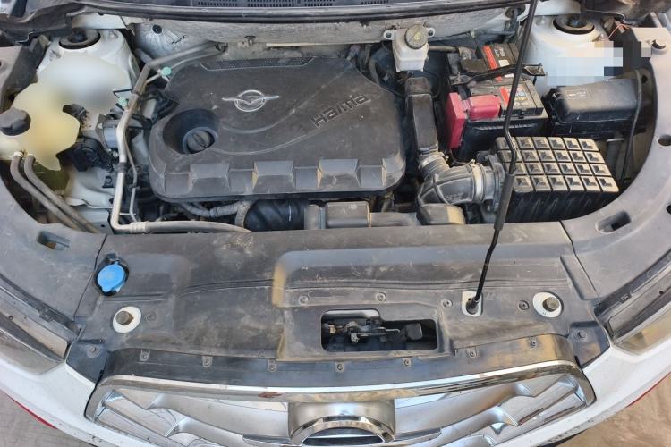 Used Haima S5 2017 High-Power Version 1.6L Manual Classic Type Engine Bay