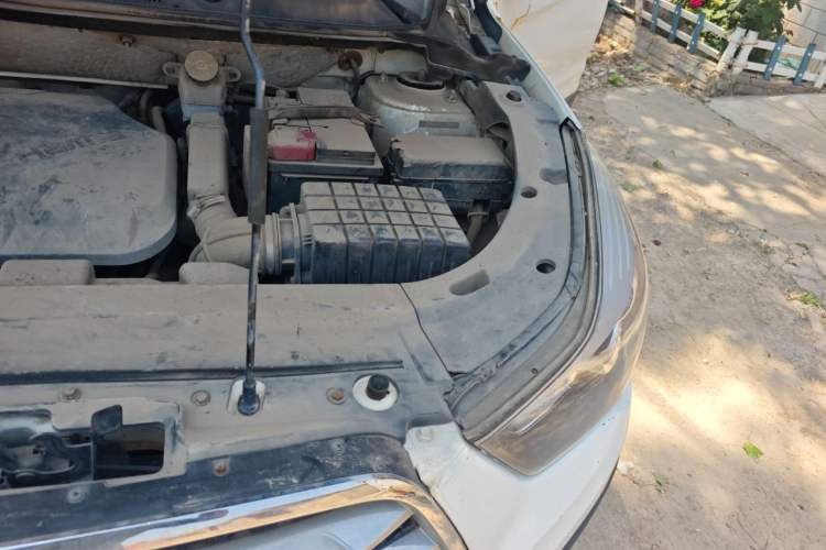 Used Haima S5 2017 High-Power Version 1.6L Manual Classic Type Engine Bay Left
