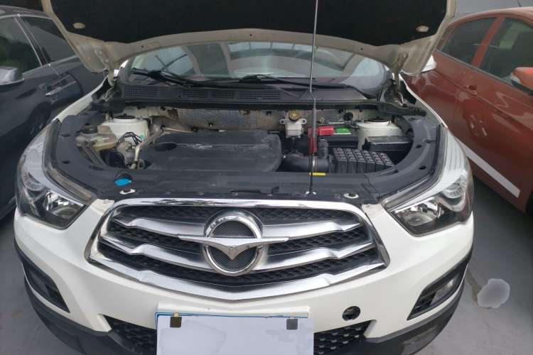 Used Haima S5 2017 High-Power Version 1.5T Manual Comfort Edition Engine Bay