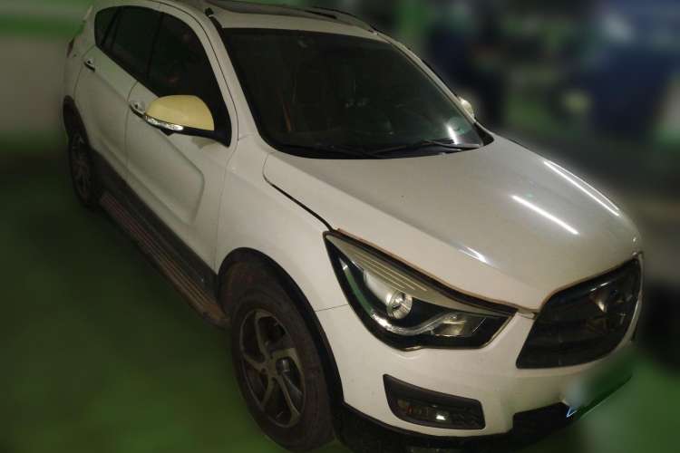 Used Haima S5 2017 High-Power Version 1.5T CVT Flagship Edition Front Right 45 Deg