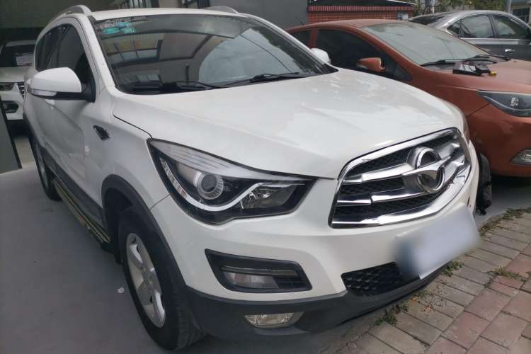 Used Haima S5 2017 High-Power Version 1.5T Manual Comfort Edition Front Right 45 Deg