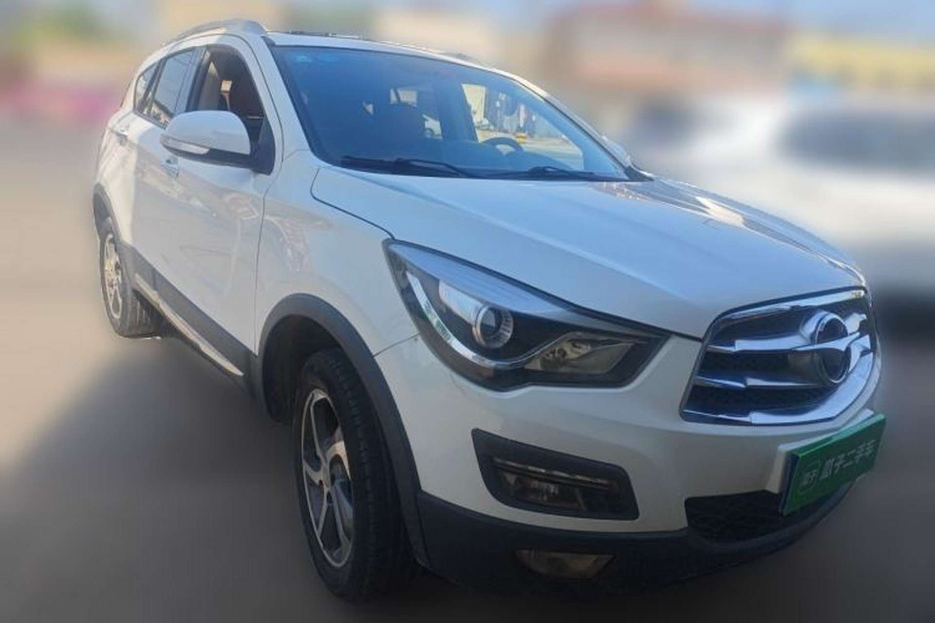 Used Haima S5 2017 Strong-Performance Version 1.6L Manual Luxury Model Front Right 45 Deg