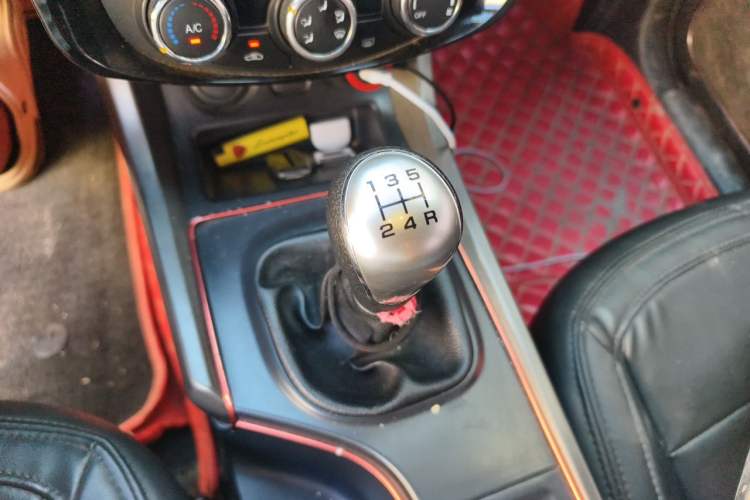 Used Haima S5 2017 High-Power Version 1.6L Manual Classic Type Gear Lever