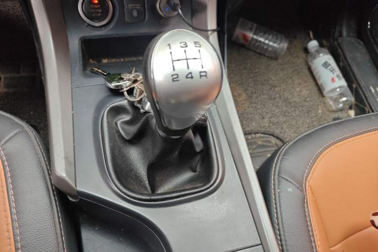 Used Haima S5 2017 Strong-Performance Version 1.6L Manual Luxury Model Gear Lever
