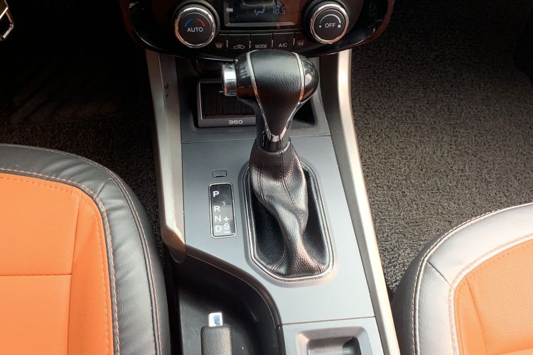 Used Haima S5 2017 Strong-Performance Version 1.5T CVT Luxury Model Gear Lever